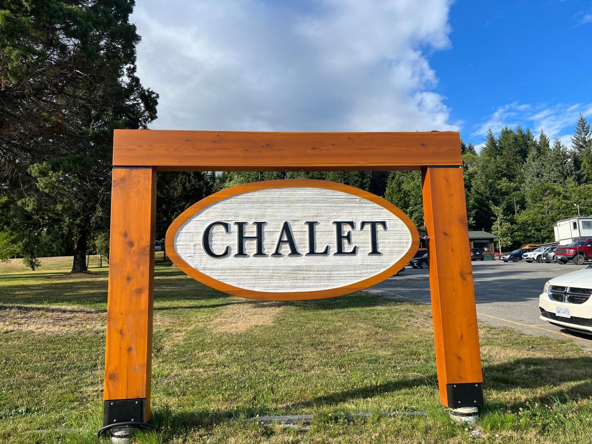 Chalet Inn Kitimat Dış mekan fotoğraf